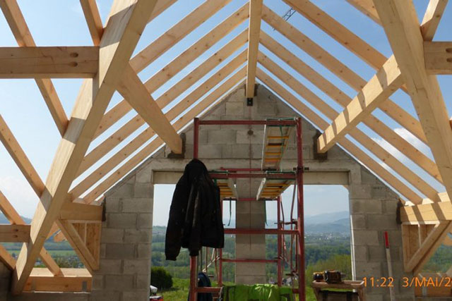 chalet en bois  chantier-charpente-entreprise-cartier